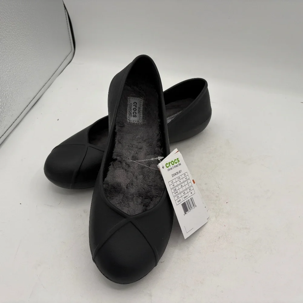 NWT Crocs Olivia II Ballet Flats Women's Size 9 Black Faux Fur Lined